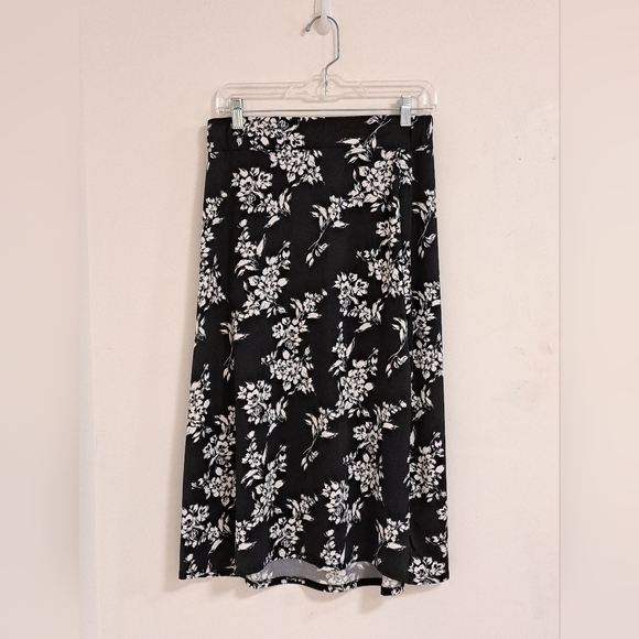 Thalia Sodi Black and White Floral Faux Wrap Midi Skirt Misses Medium - Picture 6 of 6
